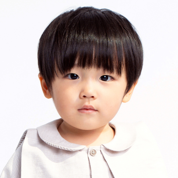 あお   男の子