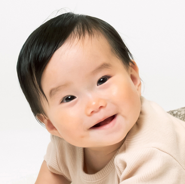 衣吹 中部 0～1歳 女の子
