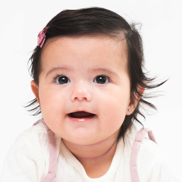 アリシア 中部 0～1歳 女の子