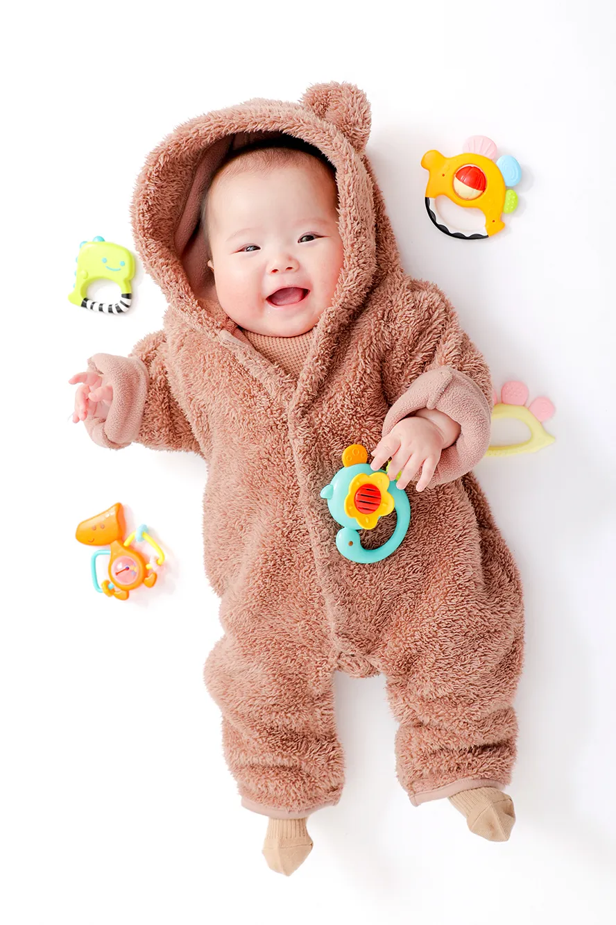 トイザらス キッズモデル 女の子 0歳